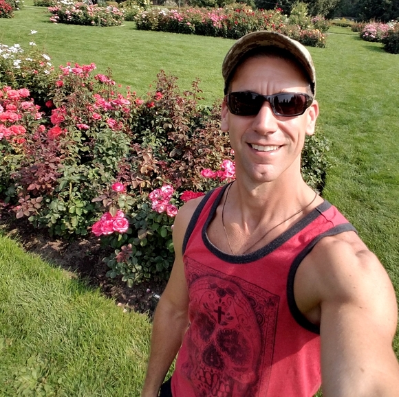 Meet your Posher, Mark - Picture 4 of 7